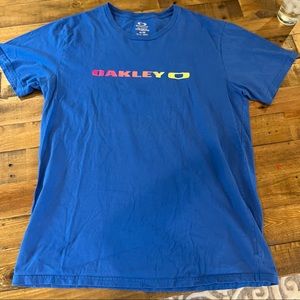 Oakley T shirt